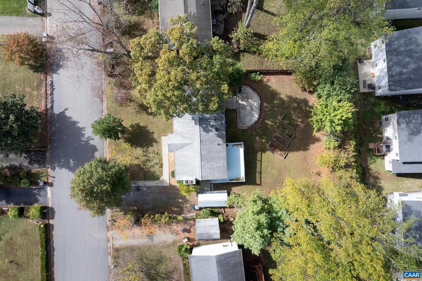 518 Jester Ln photo 5