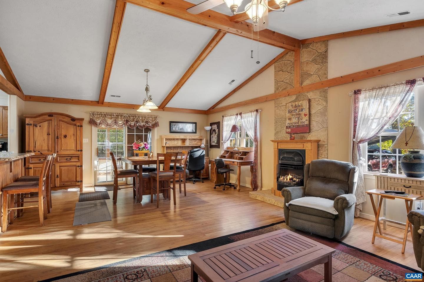 1211 Tisdale Rd photo 6