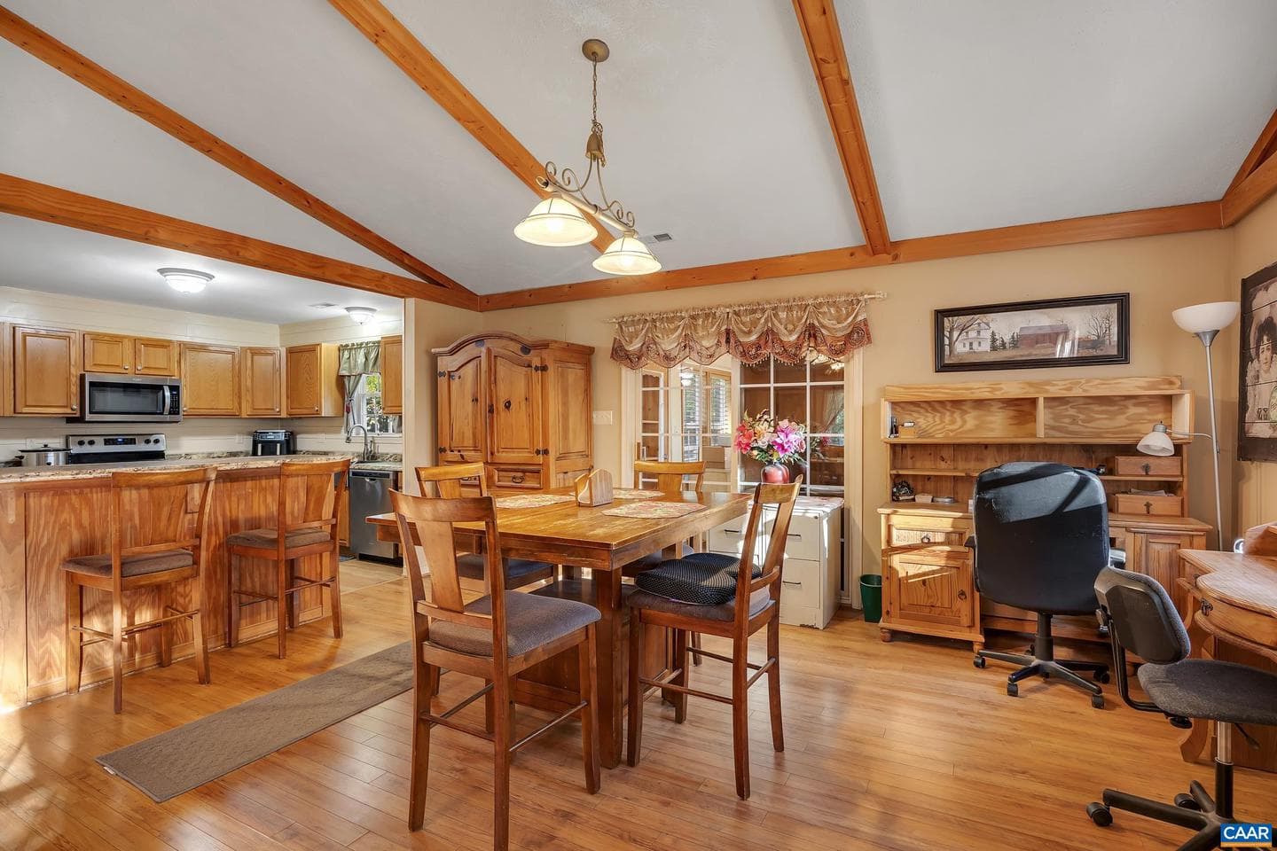 1211 Tisdale Rd photo 7