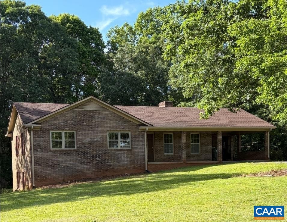 55 Watson Rd photo 1