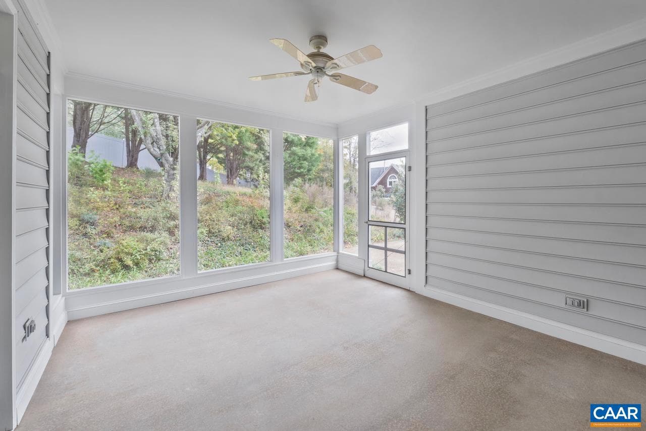 1132 Courtyard Dr photo 27