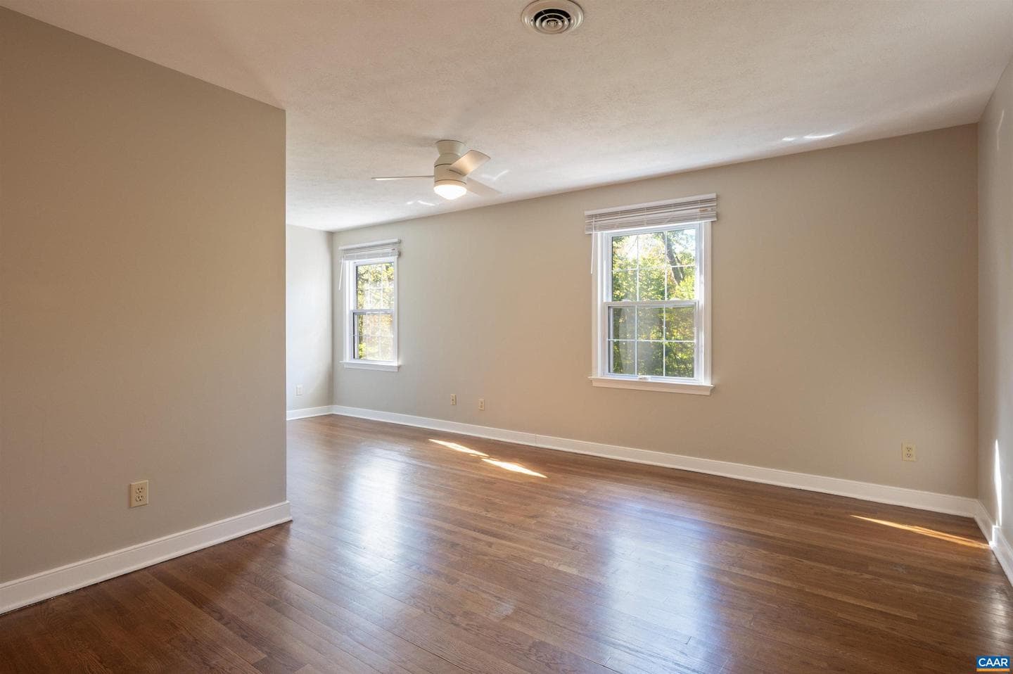 600 Carrsbrook Dr photo 19
