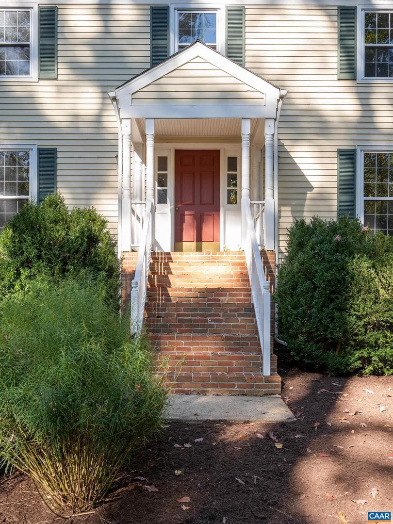 600 Carrsbrook Dr photo 3