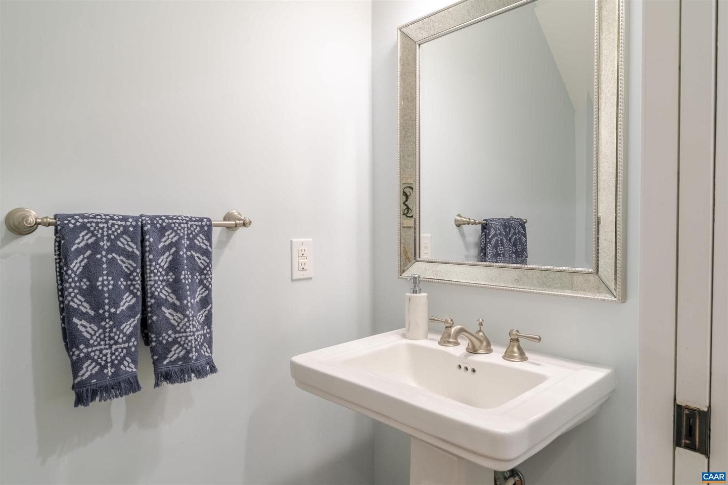 3359 Marsden Pt photo 32
