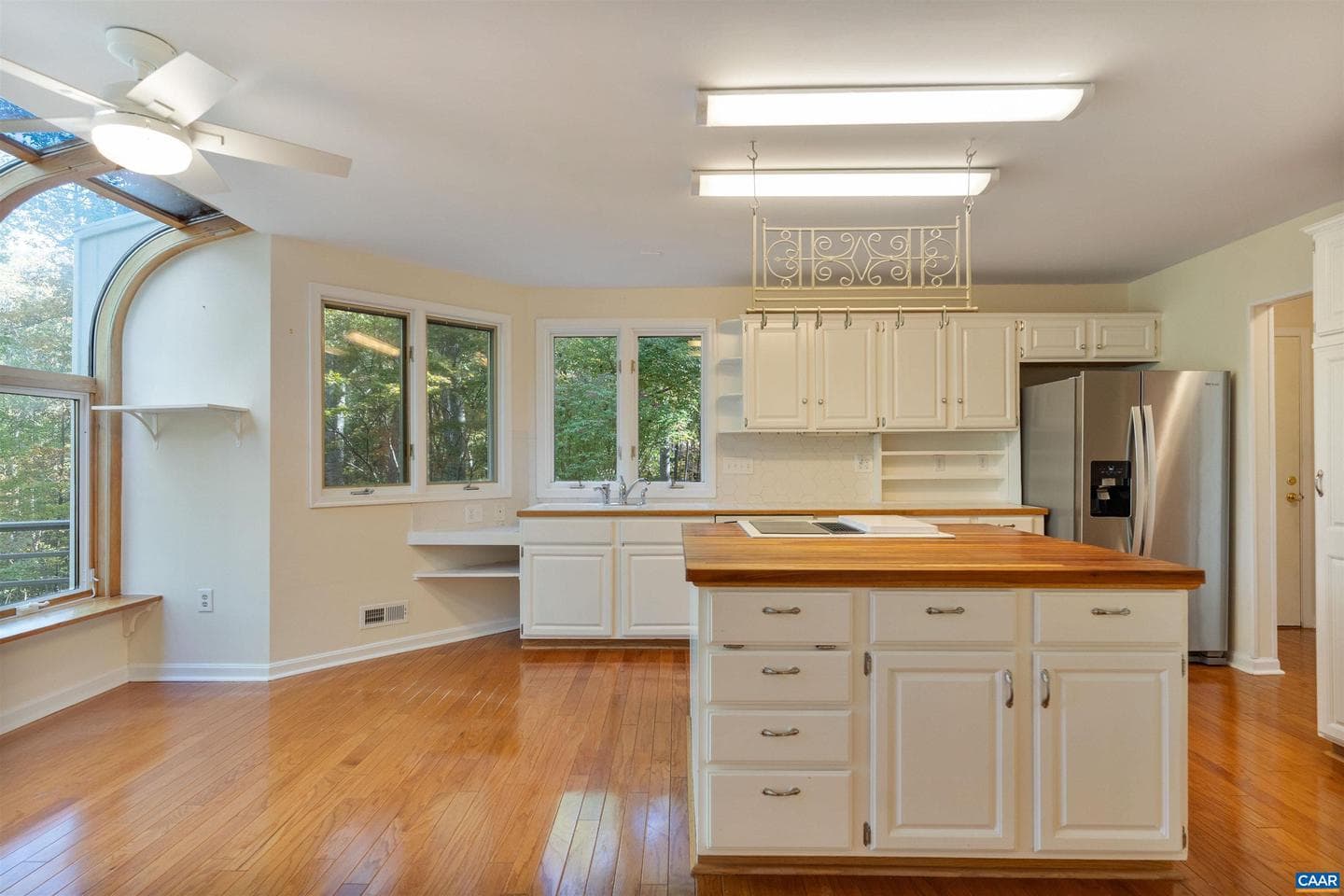 27 Fairway Dr photo 18
