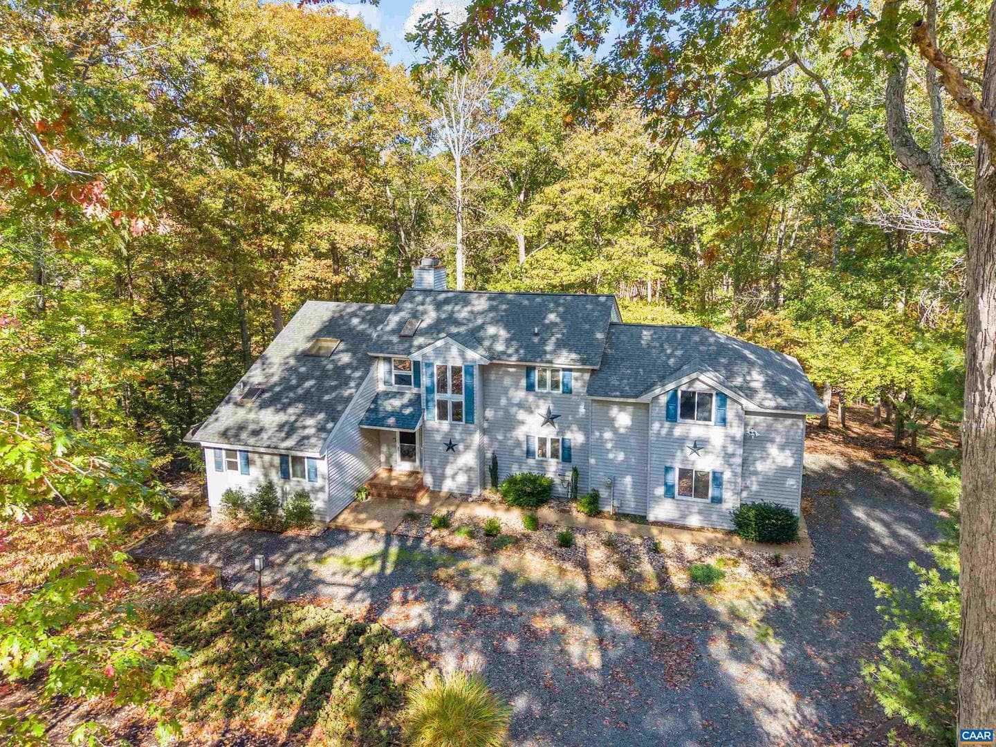 27 Fairway Dr photo 2