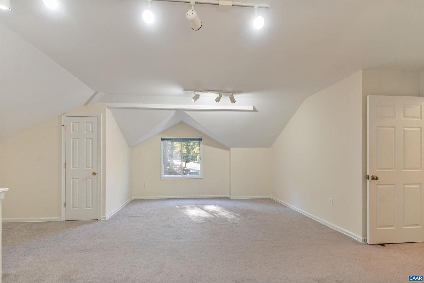 27 Fairway Dr photo 36