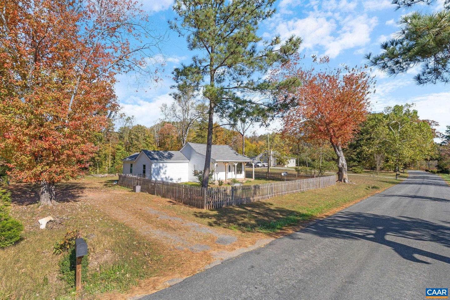 874 James River Rd photo 32
