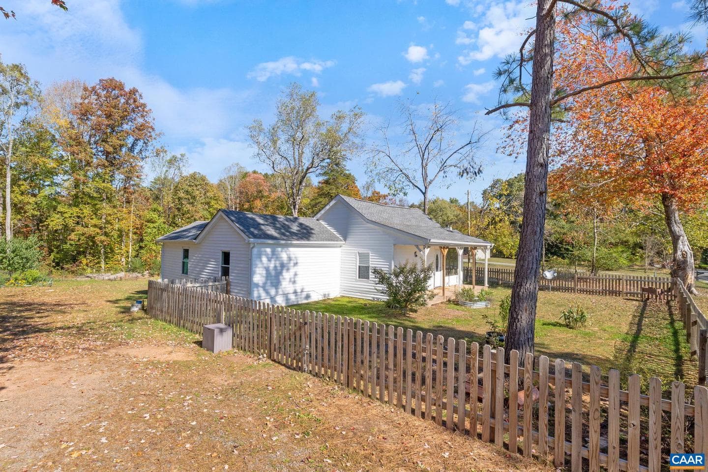 874 James River Rd photo 35