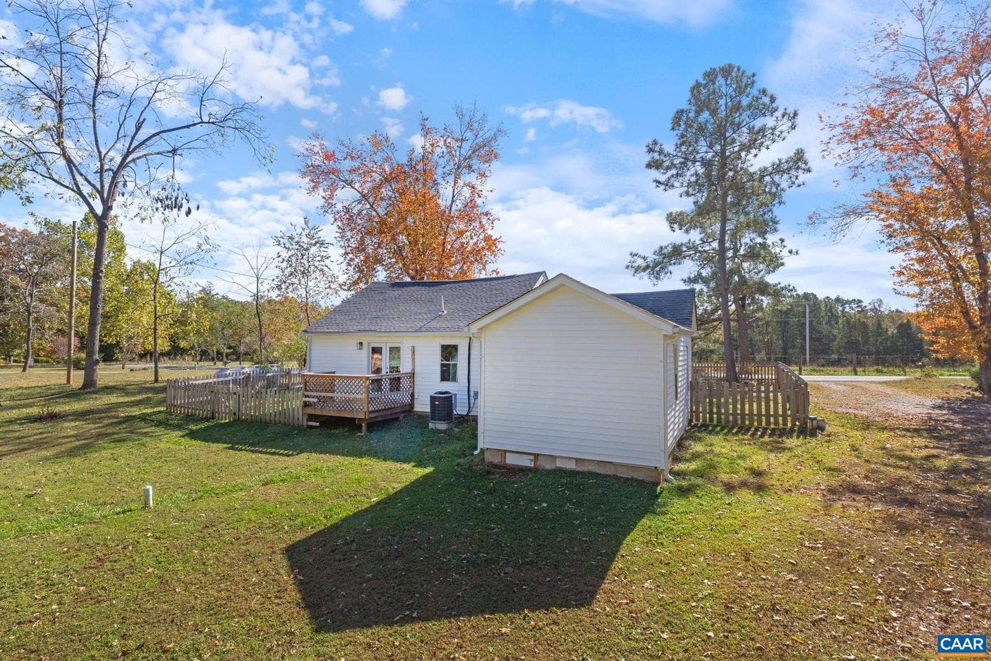 874 James River Rd photo 43