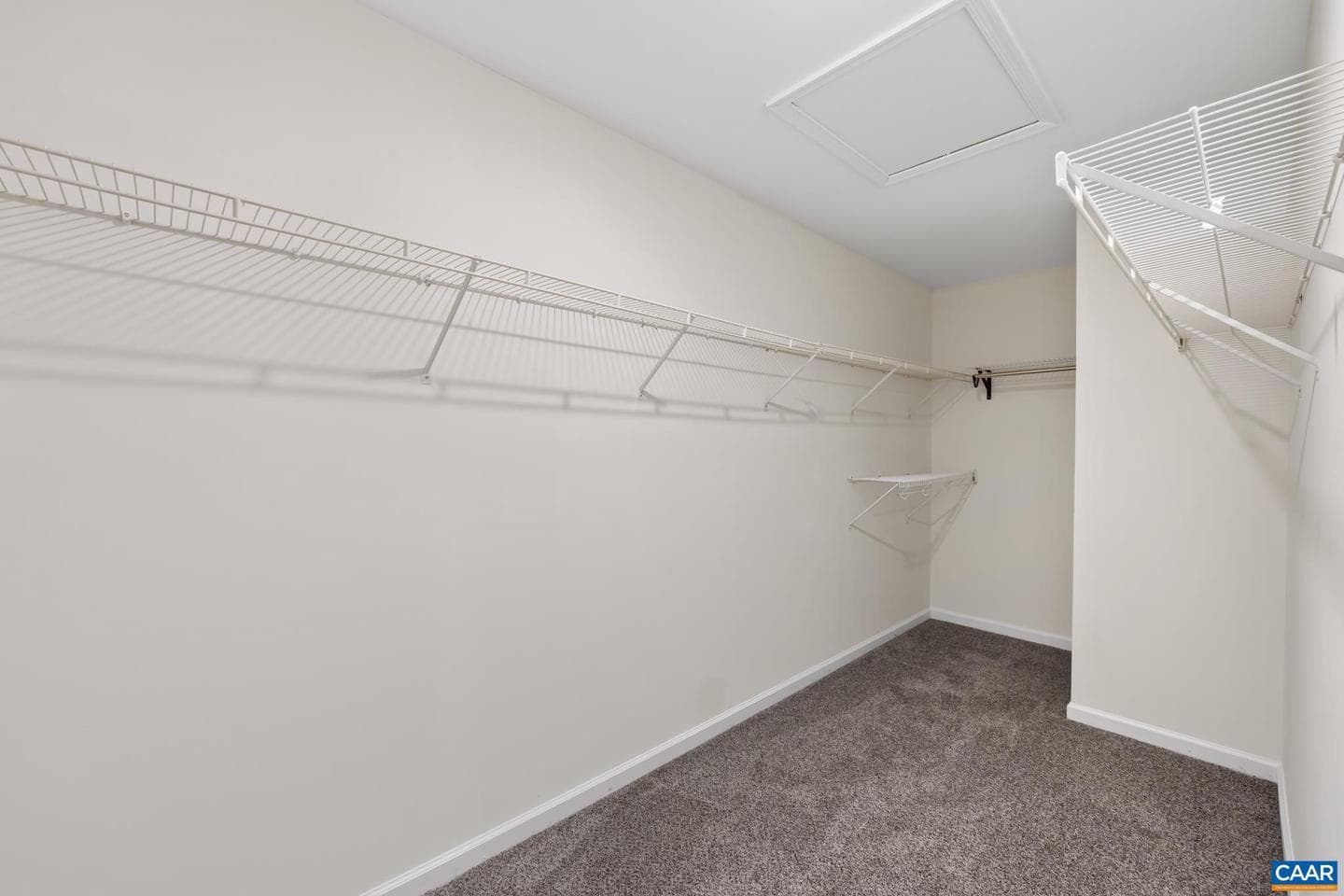 736 Jonquil Rd photo 13