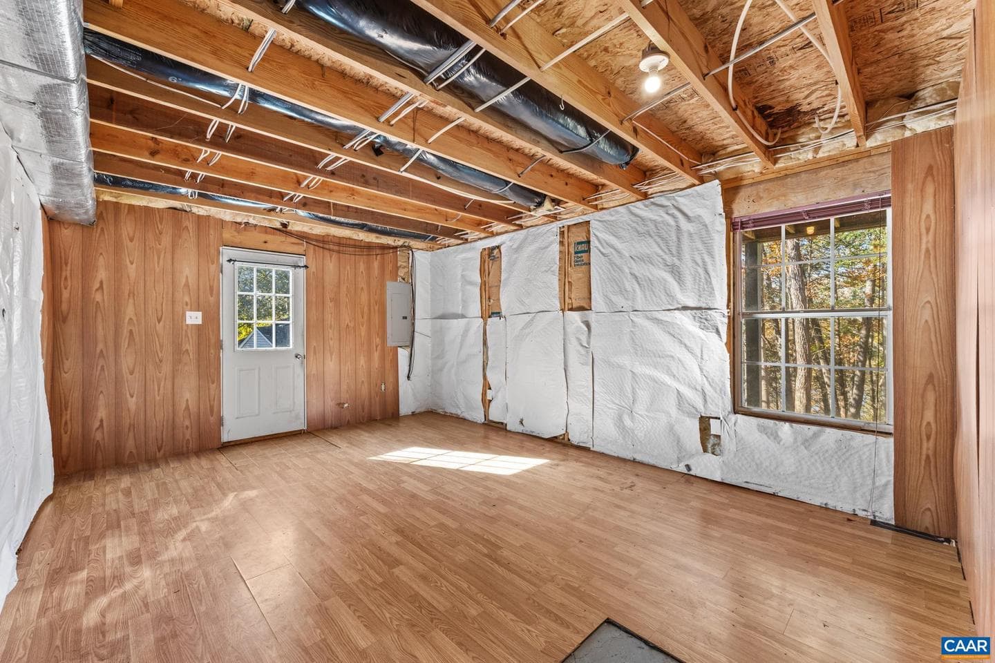 736 Jonquil Rd photo 24
