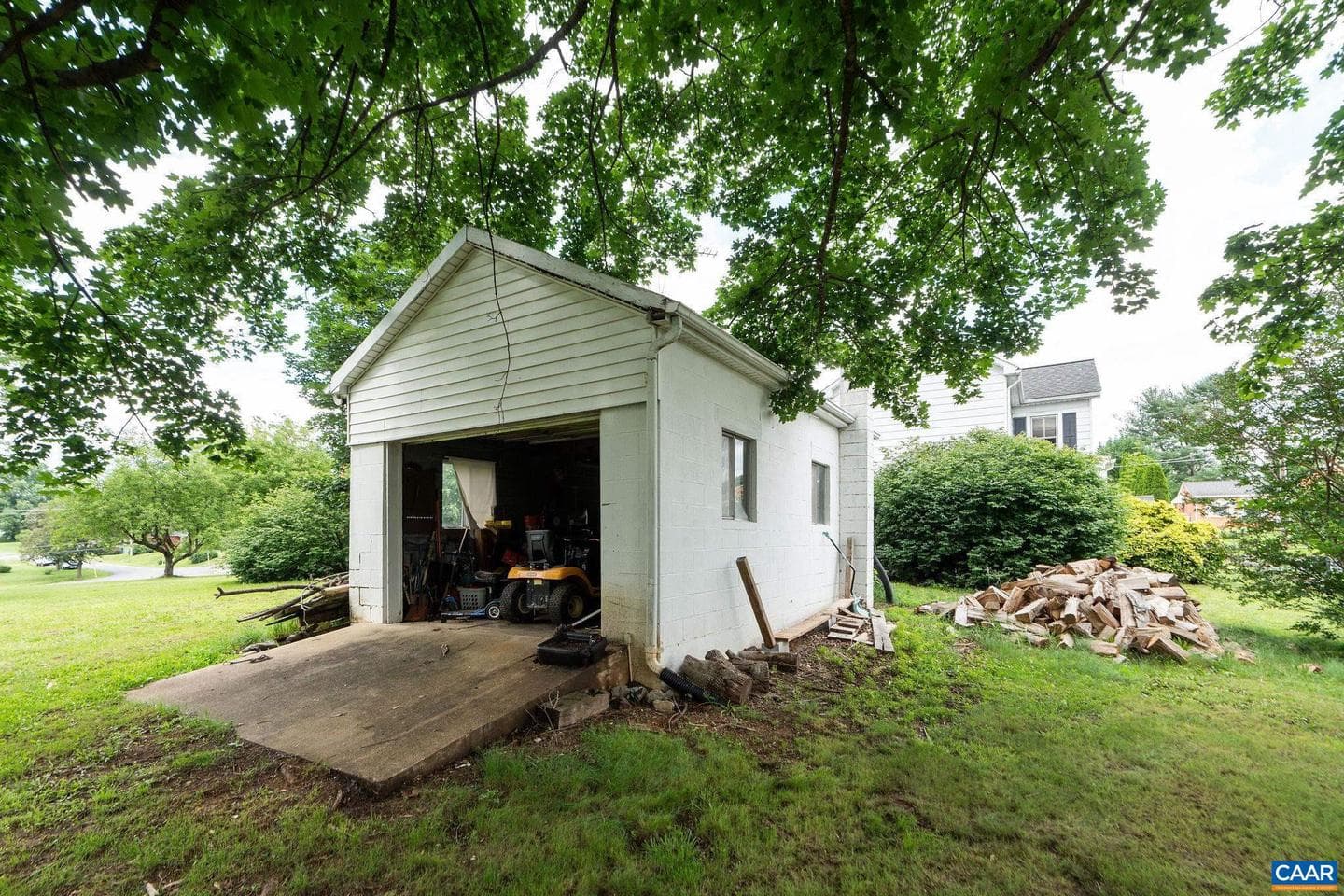613 6th St photo 46