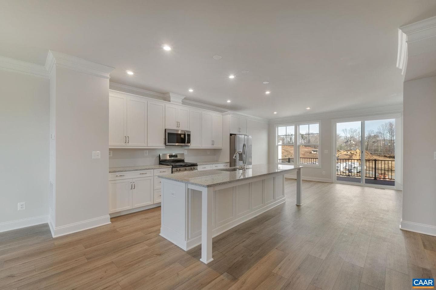 4044 Talen Ln photo 19
