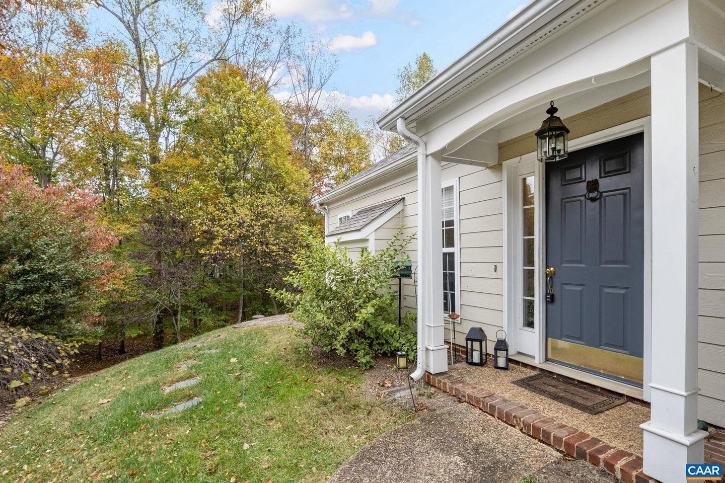 3383 Moubry Ln photo 8
