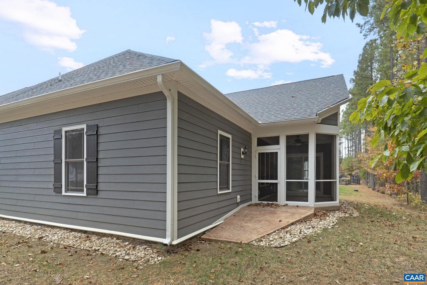 1274 Bear Island Pkwy photo 4