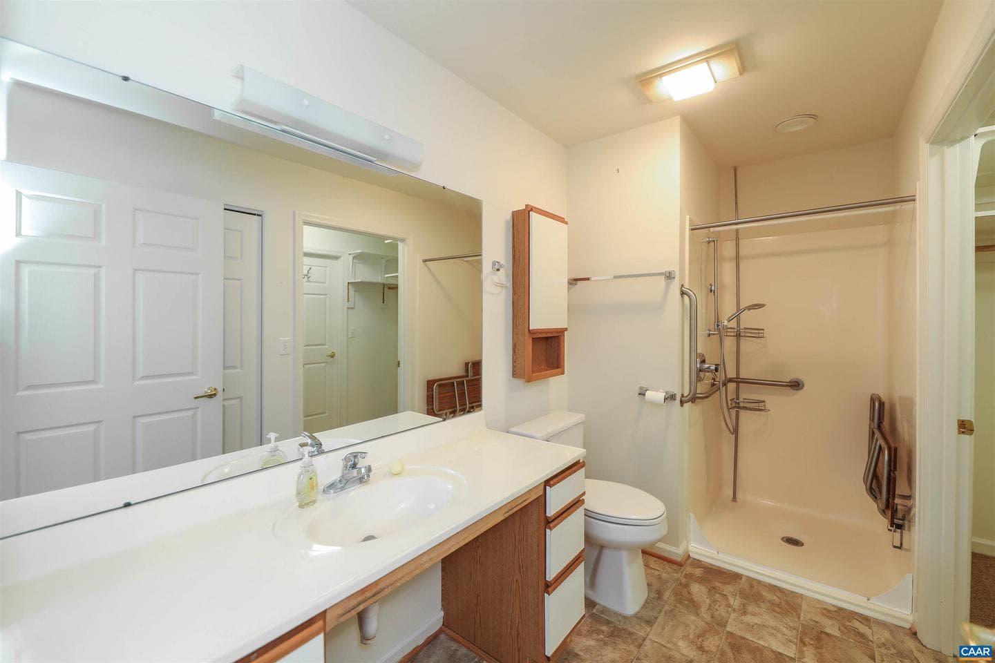 1422 Lilac Ct photo 14