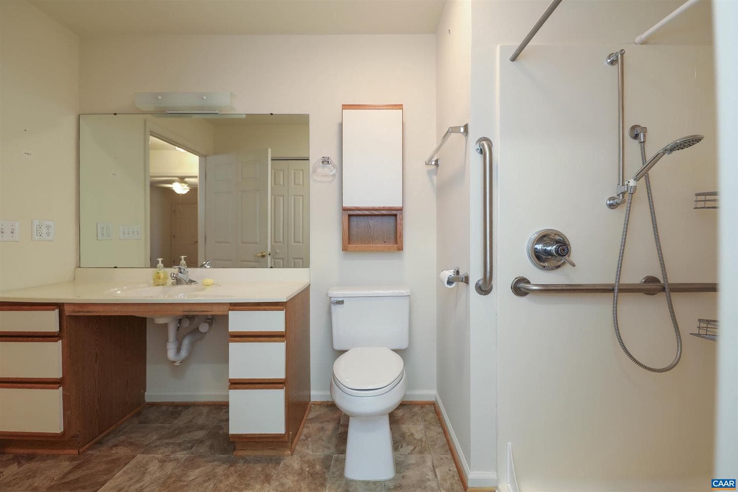 1422 Lilac Ct photo 15
