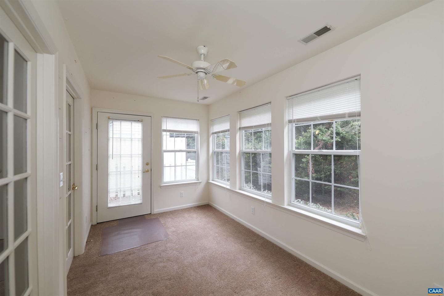 1422 Lilac Ct photo 19