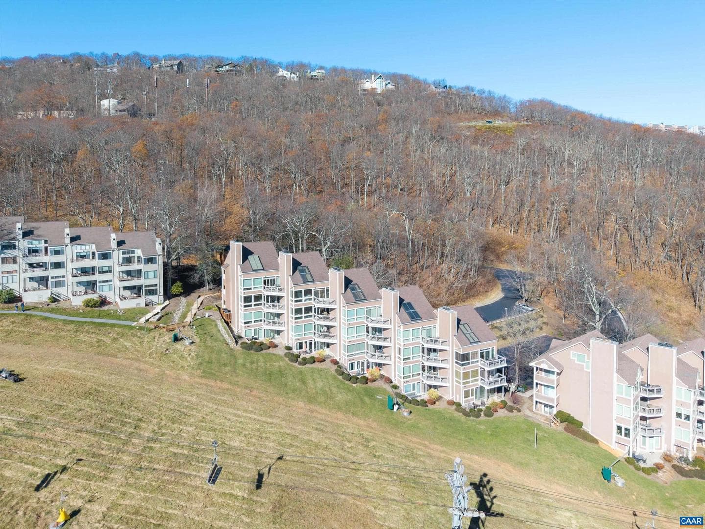 907 Diamond Hill Condos photo 47