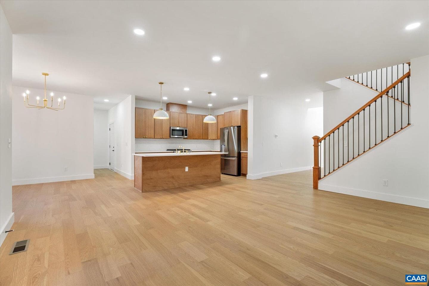 345 Sienna Ln photo 23
