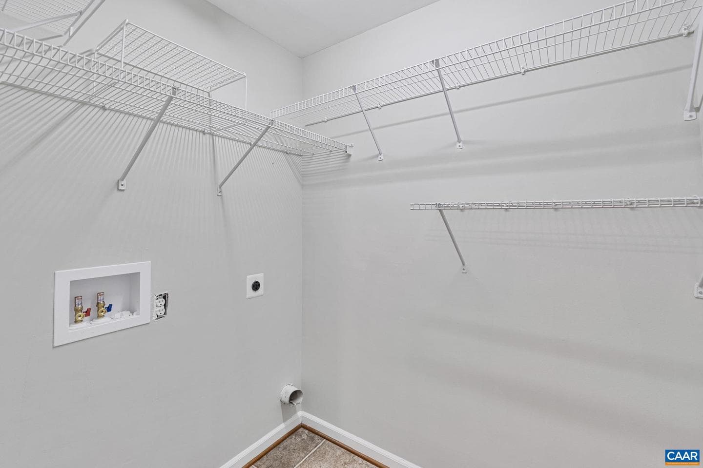 10137 Spring Dr photo 21