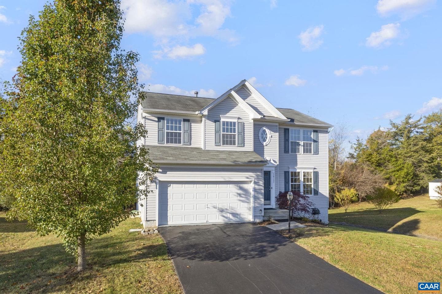 10137 Spring Dr photo 3