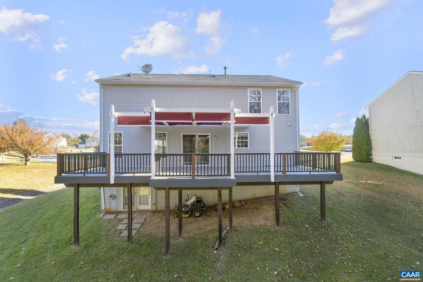 10137 Spring Dr photo 40