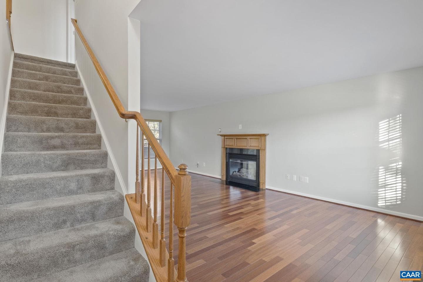 10137 Spring Dr photo 7