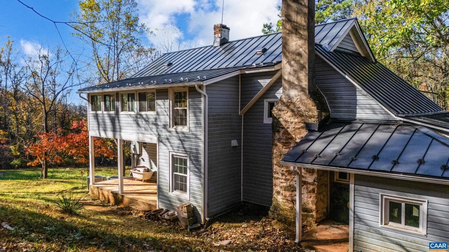 2728 East Branch Loop, Roseland