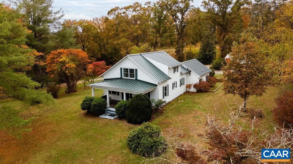 325 Old Roseland Rd photo 4