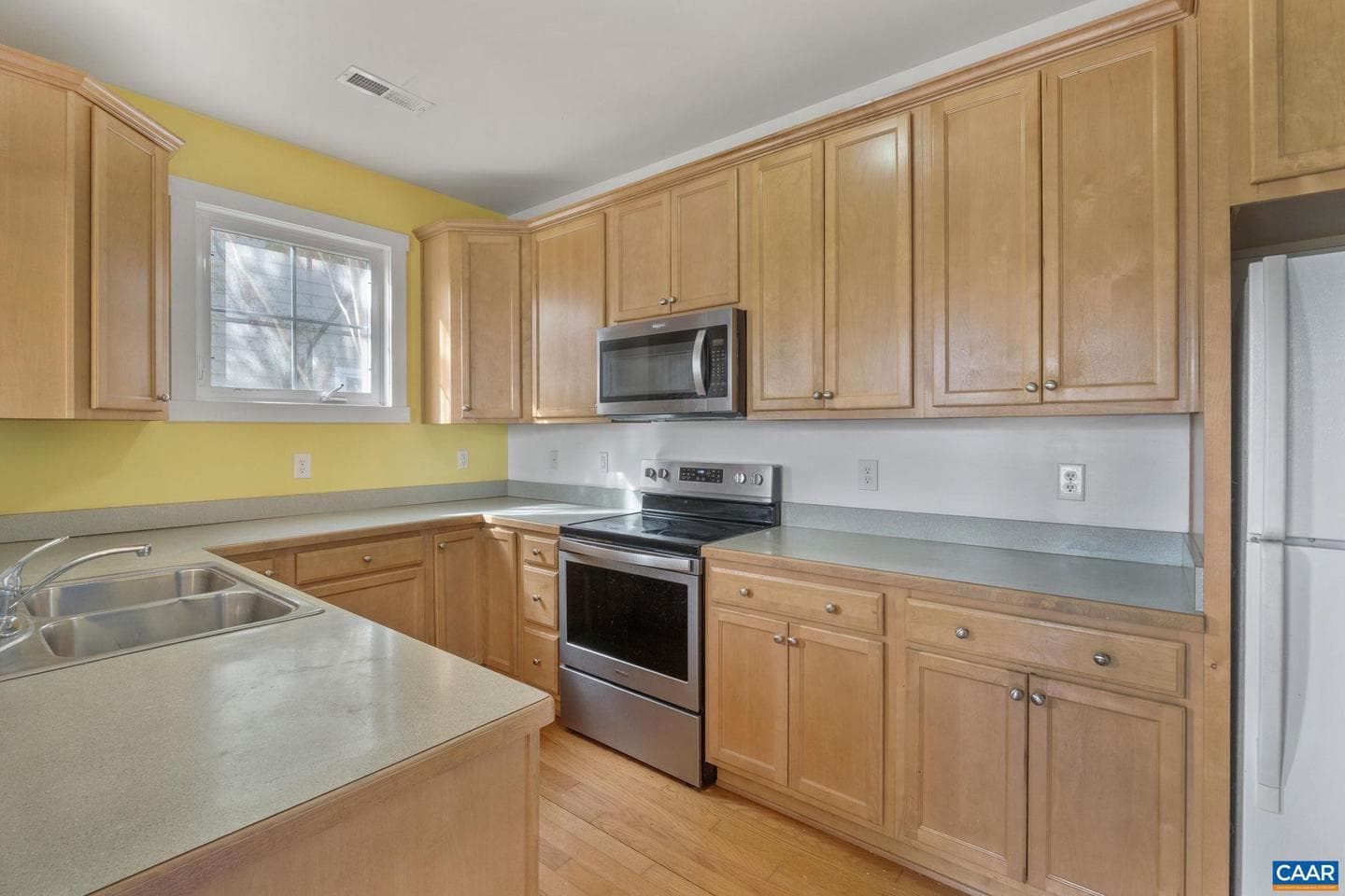 368 Joliet Ct photo 4