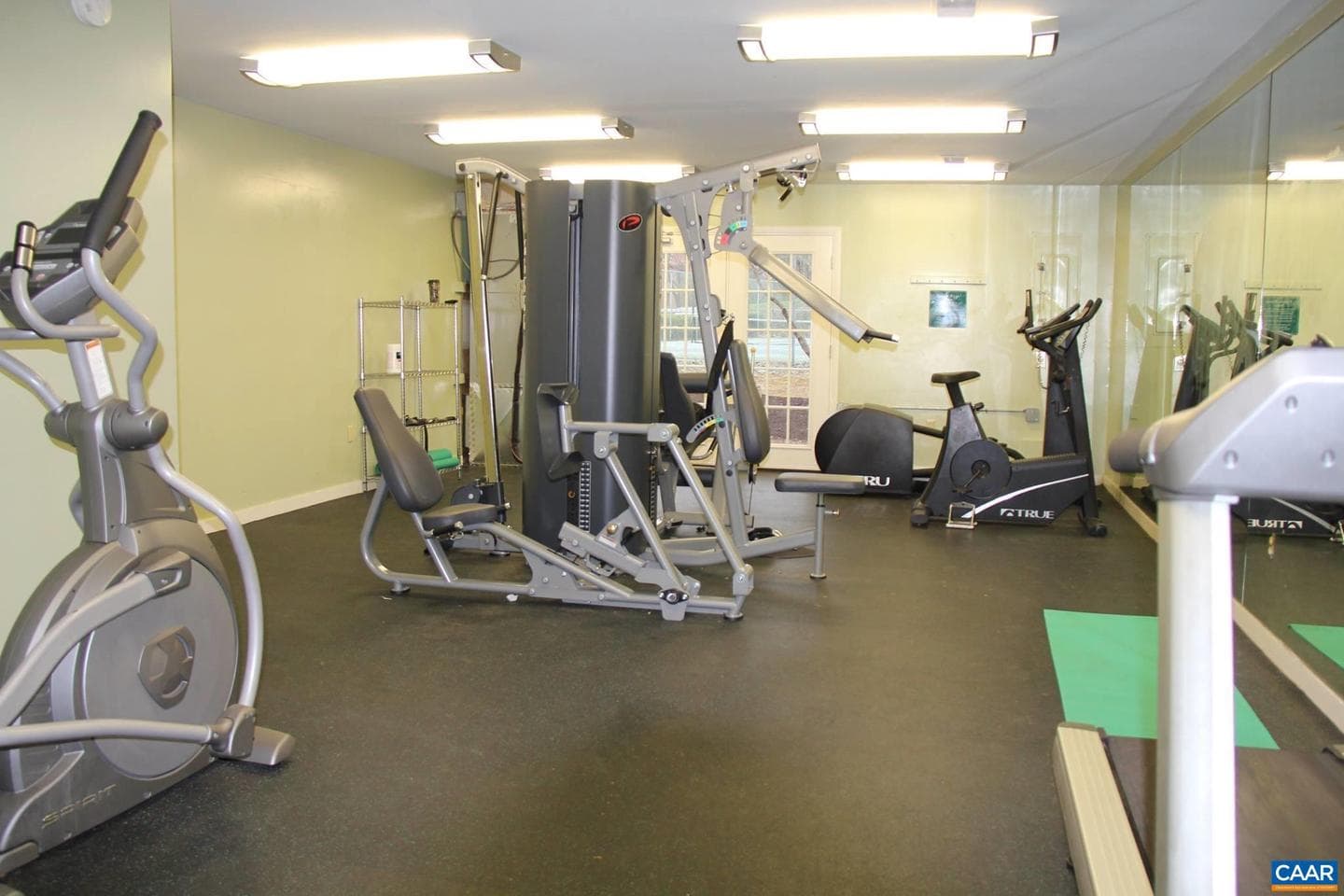122 Turtle Creek Rd #2 photo 3
