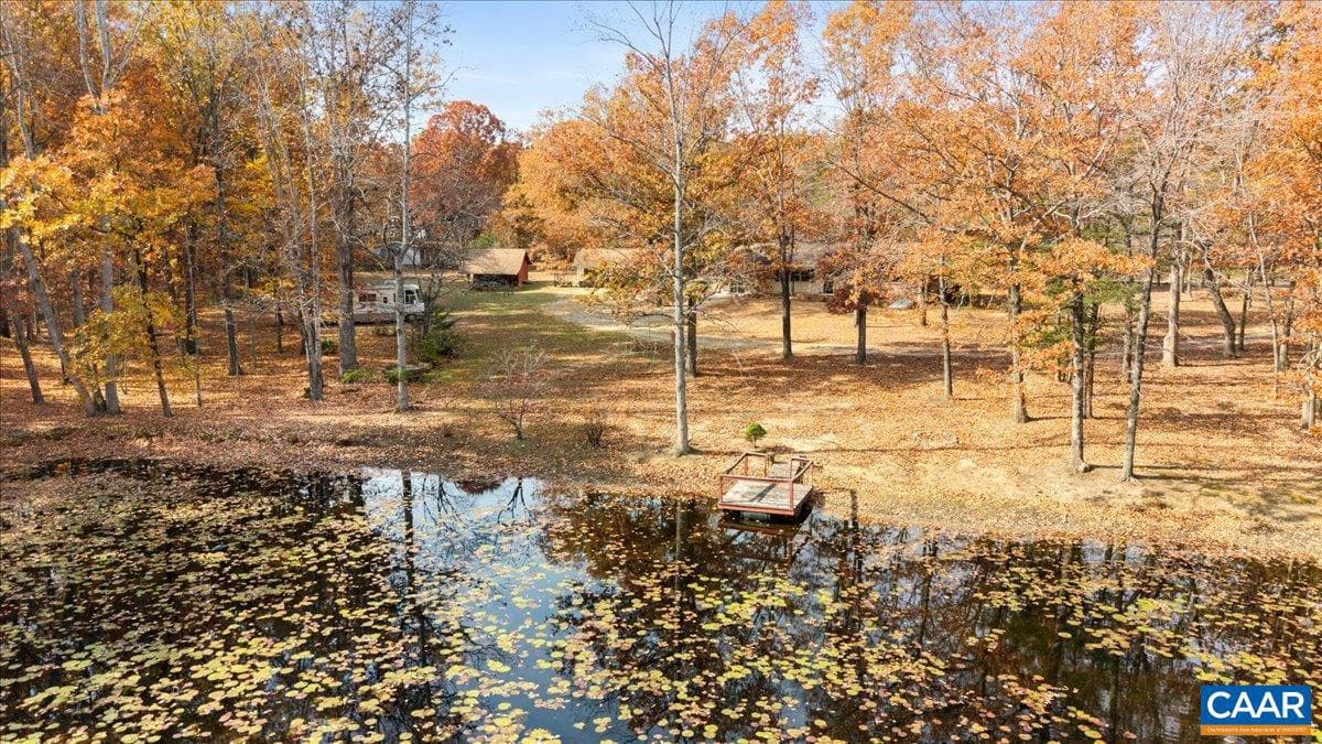 391 Pond Rd photo 30