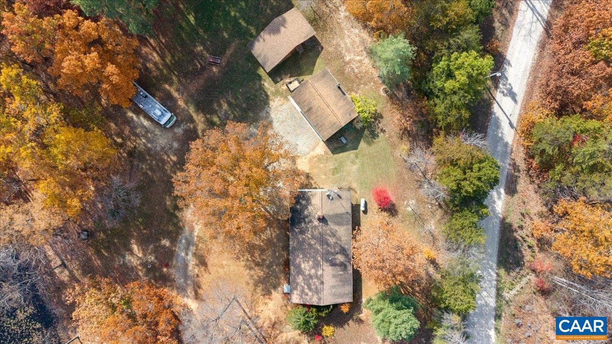 391 Pond Rd photo 65