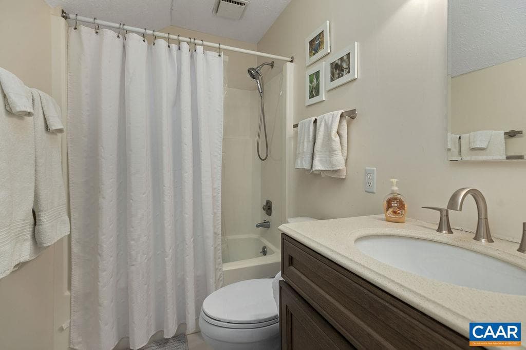 731 Laurelwood Condos photo 19