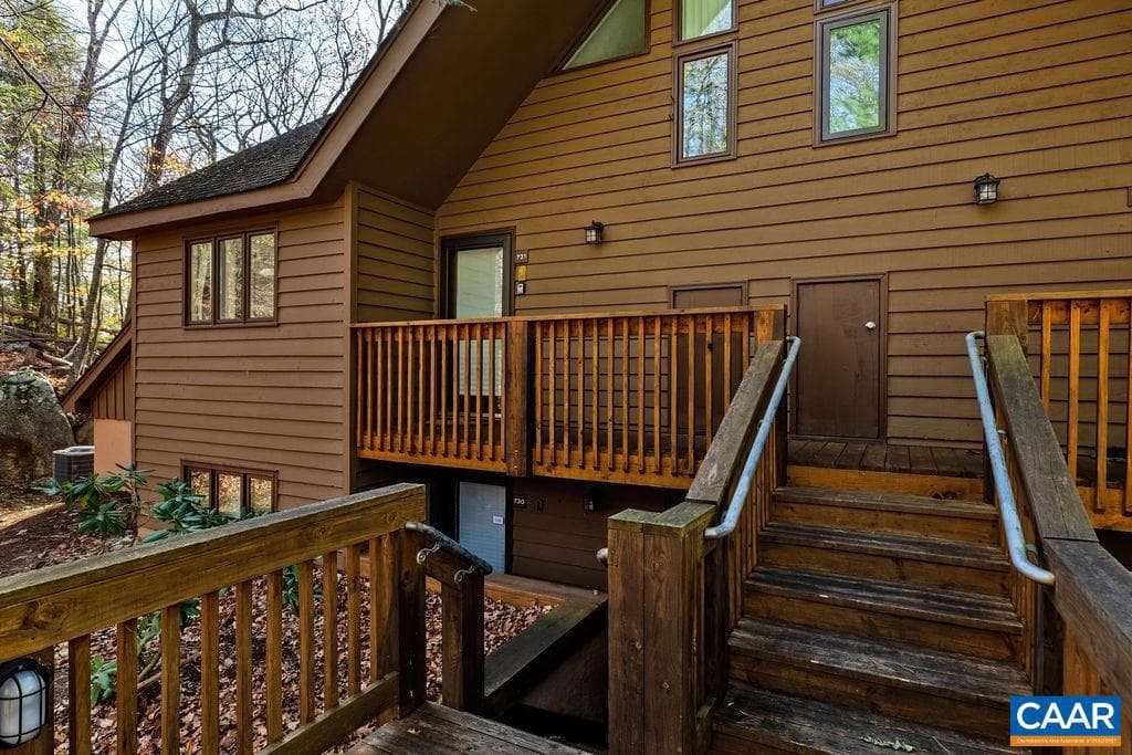 731 Laurelwood Condos photo 23