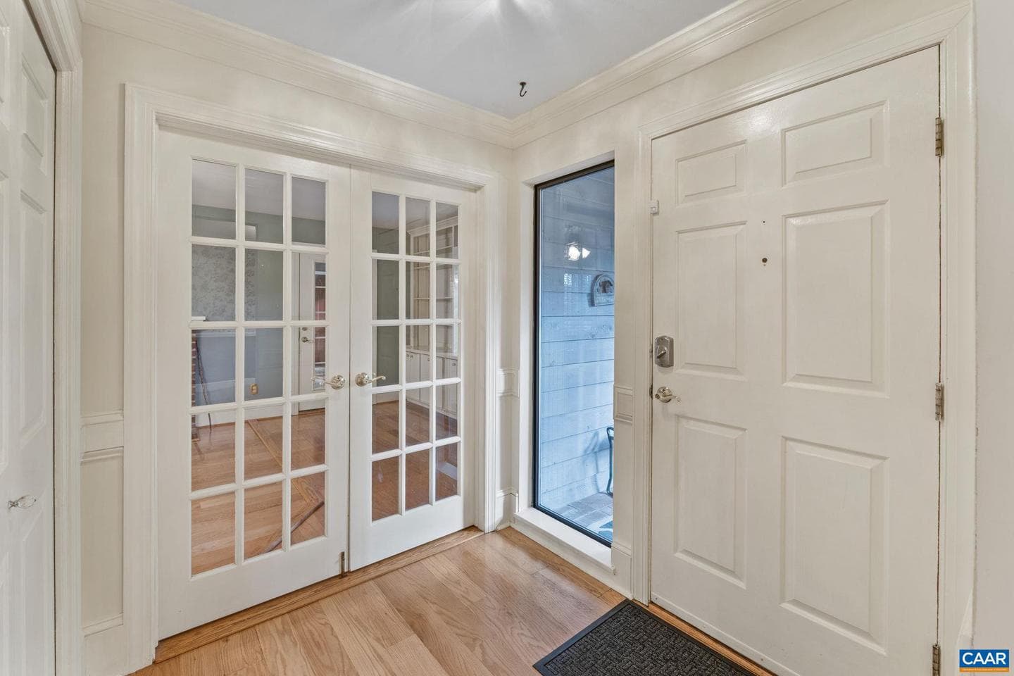 4220 Paddock Cir photo 10