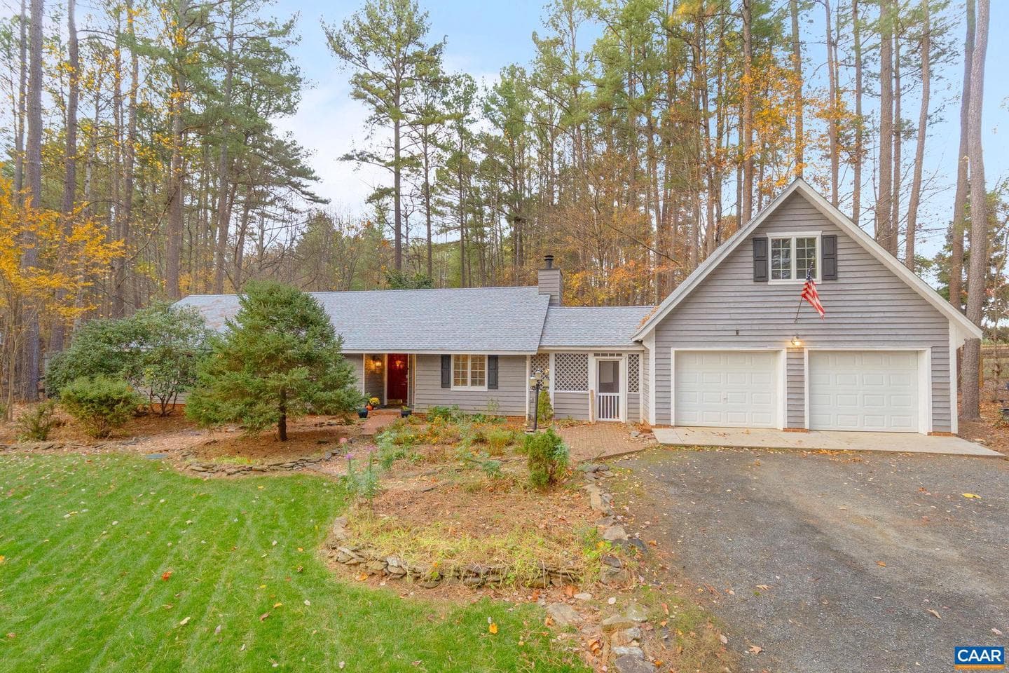 4220 Paddock Cir photo 2
