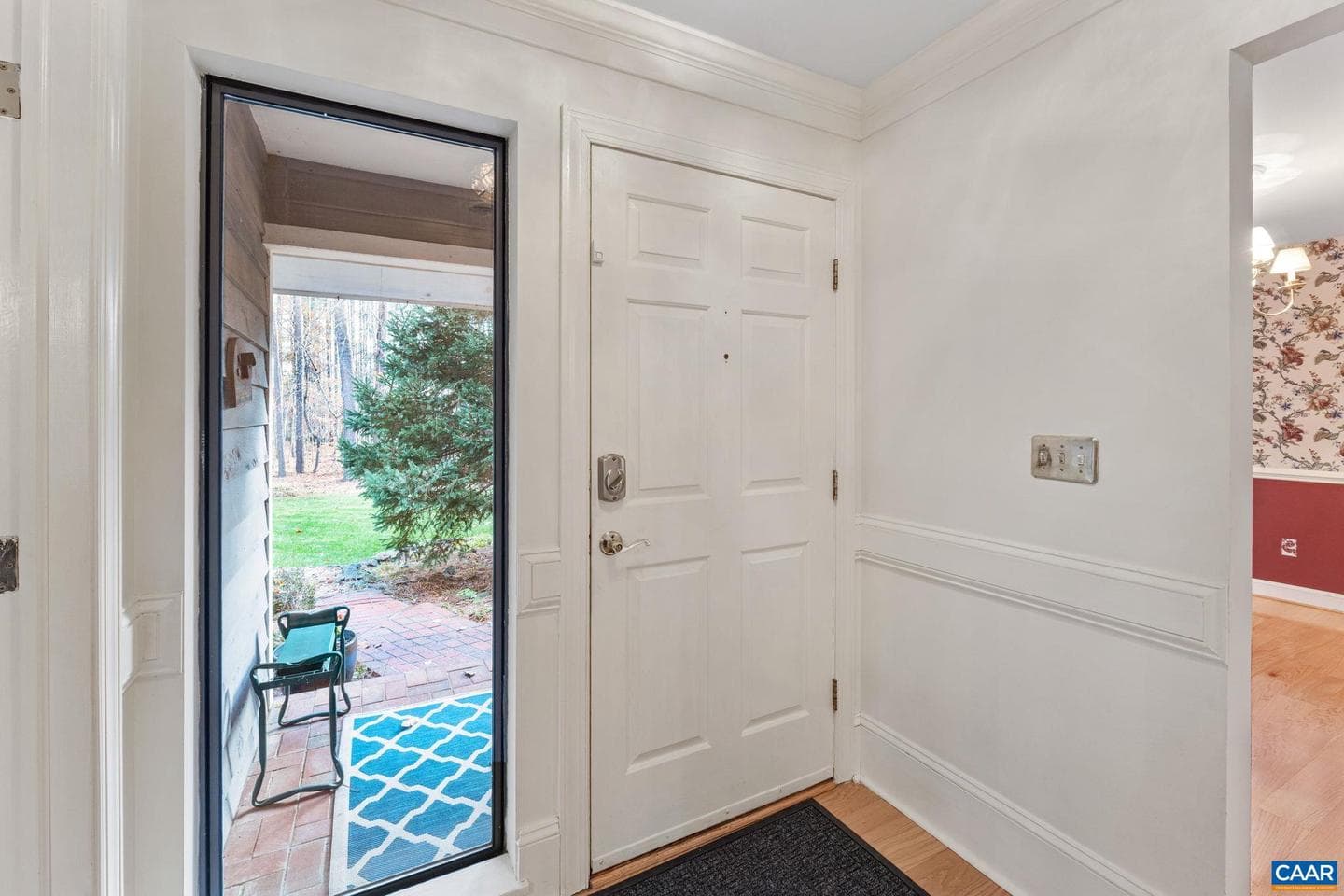 4220 Paddock Cir photo 9