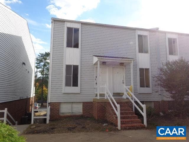 1904 Inglewood Dr #E photo 1