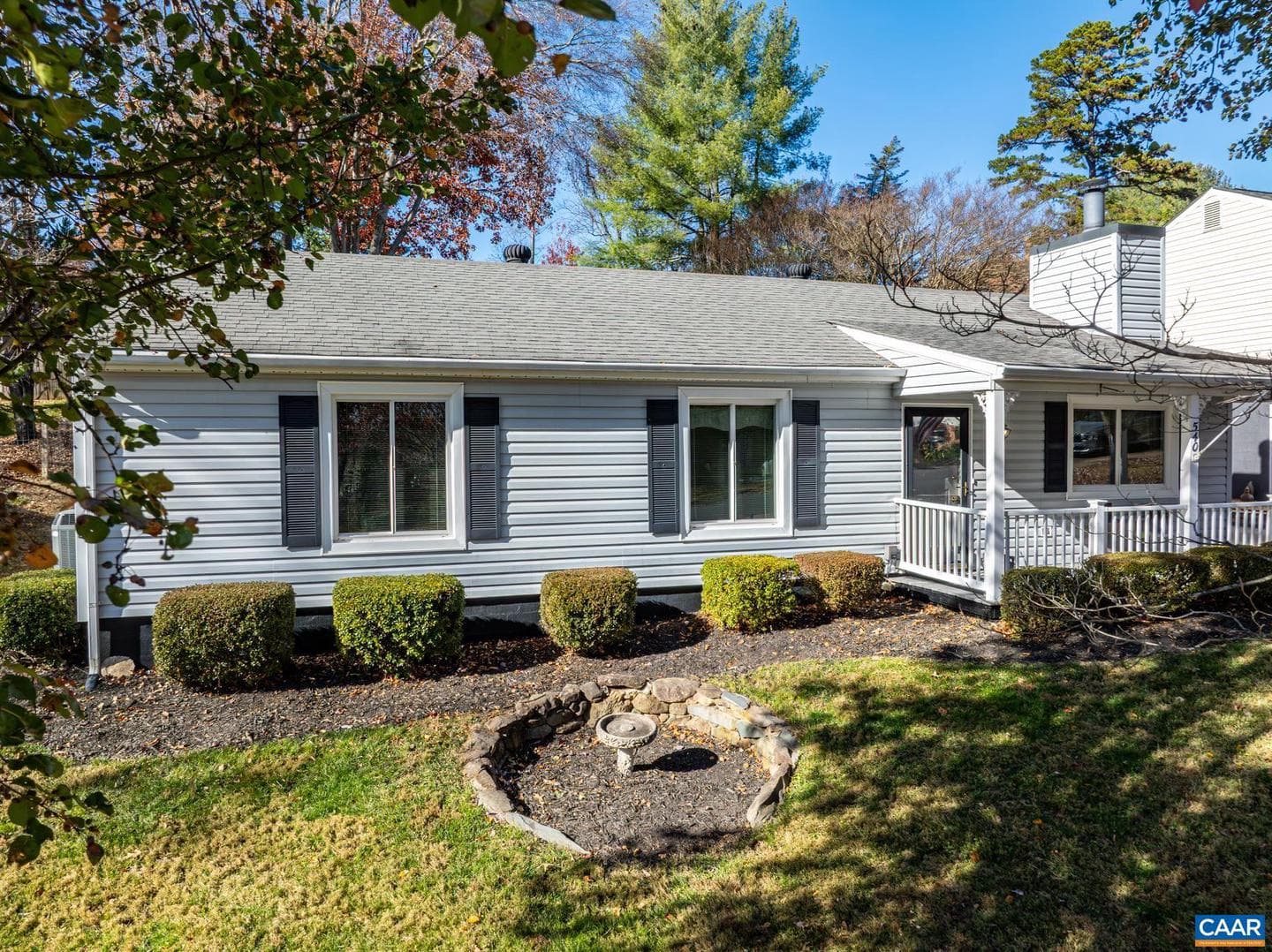 540 Woodmont Dr photo 29