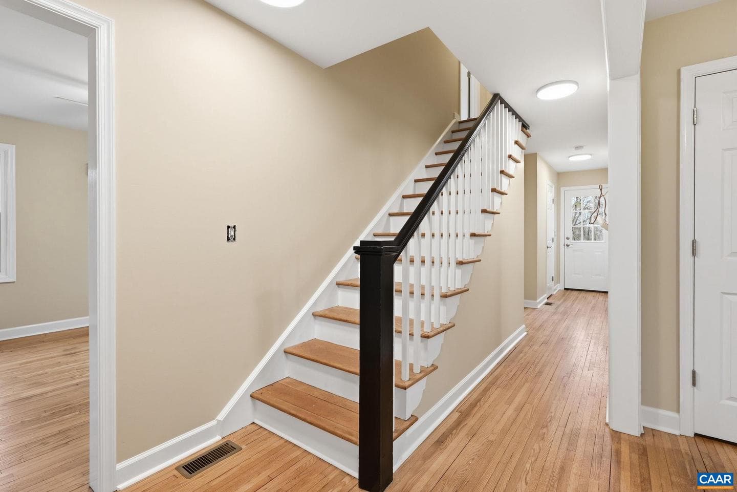 9305 Spotswood Trl photo 10