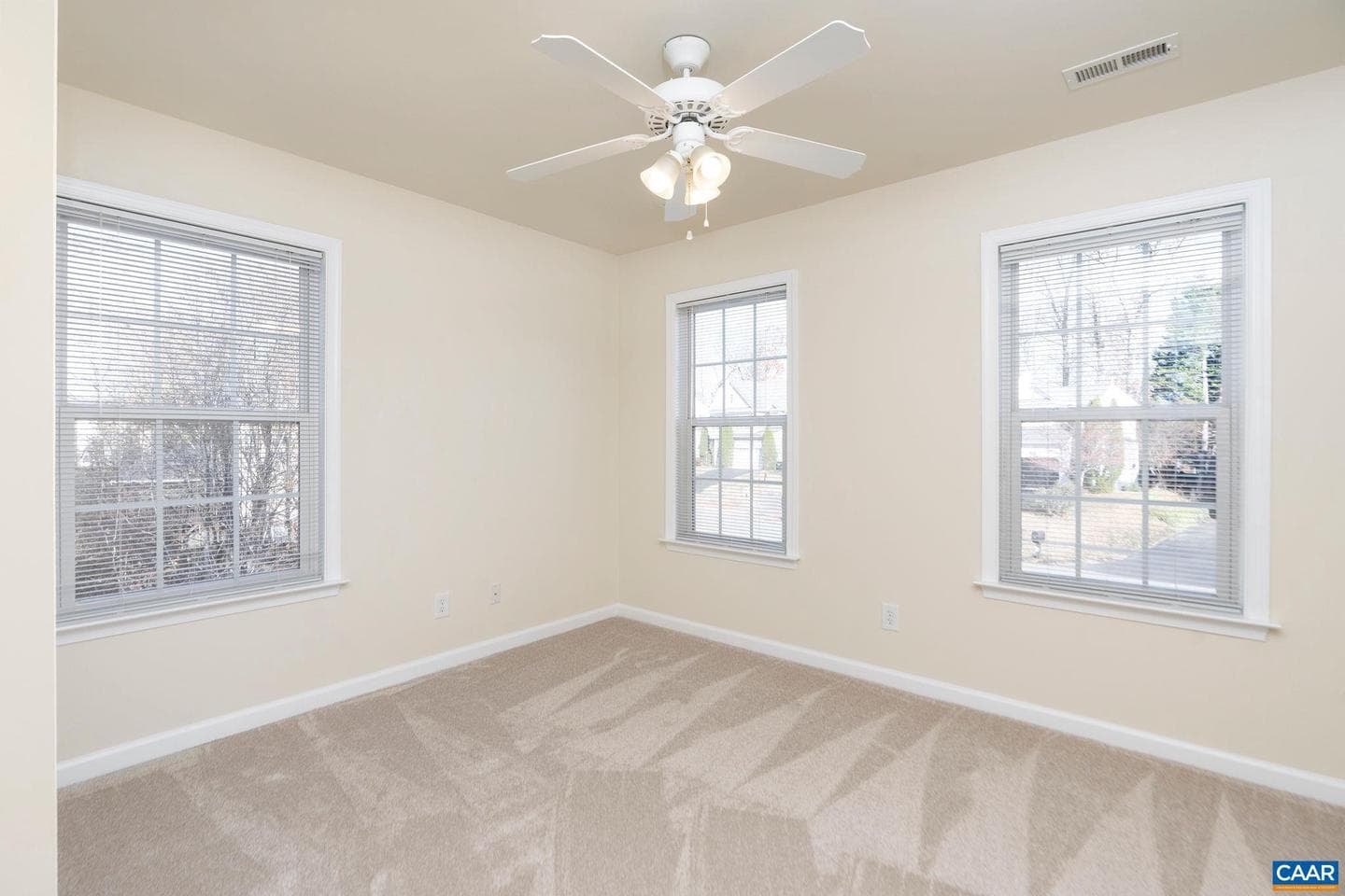 4943 Lake Tree Ln photo 37