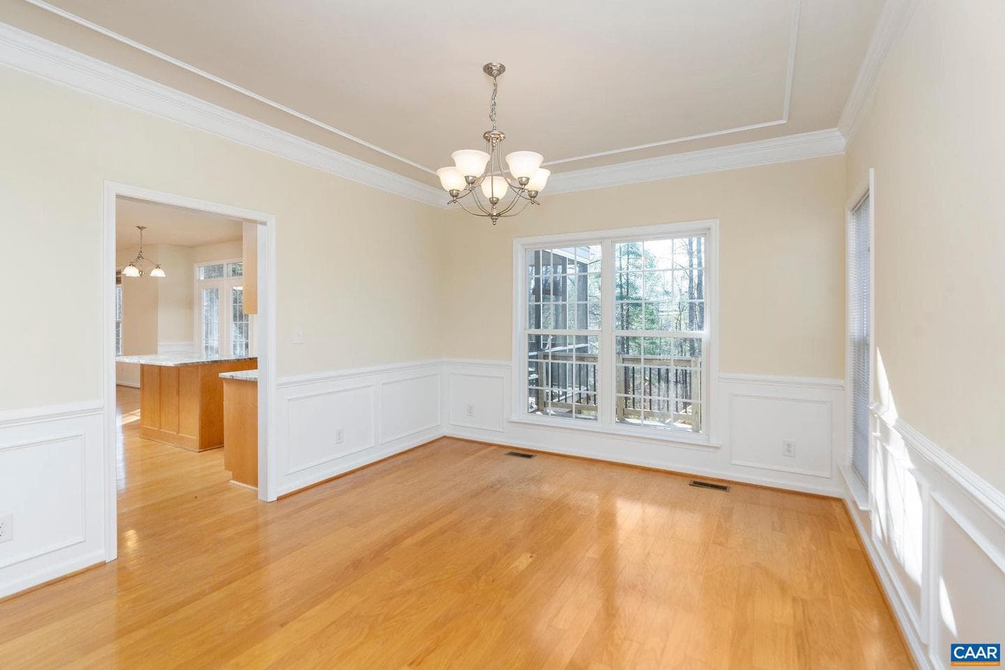 4943 Lake Tree Ln photo 9
