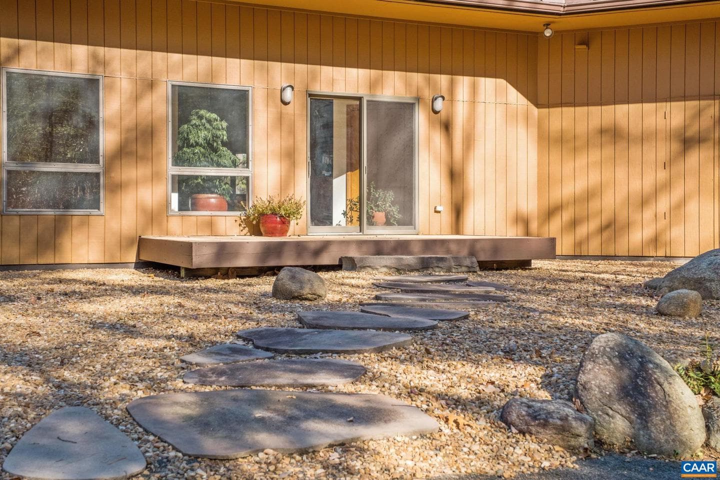 298 Courthouse Mountain Ln photo 13