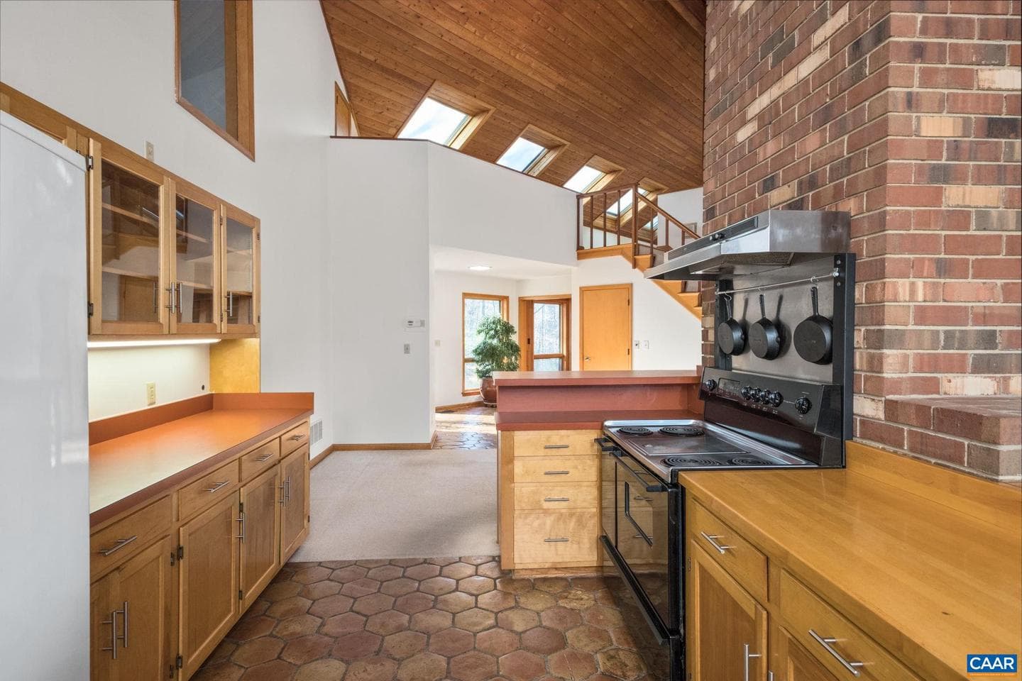 298 Courthouse Mountain Ln photo 18
