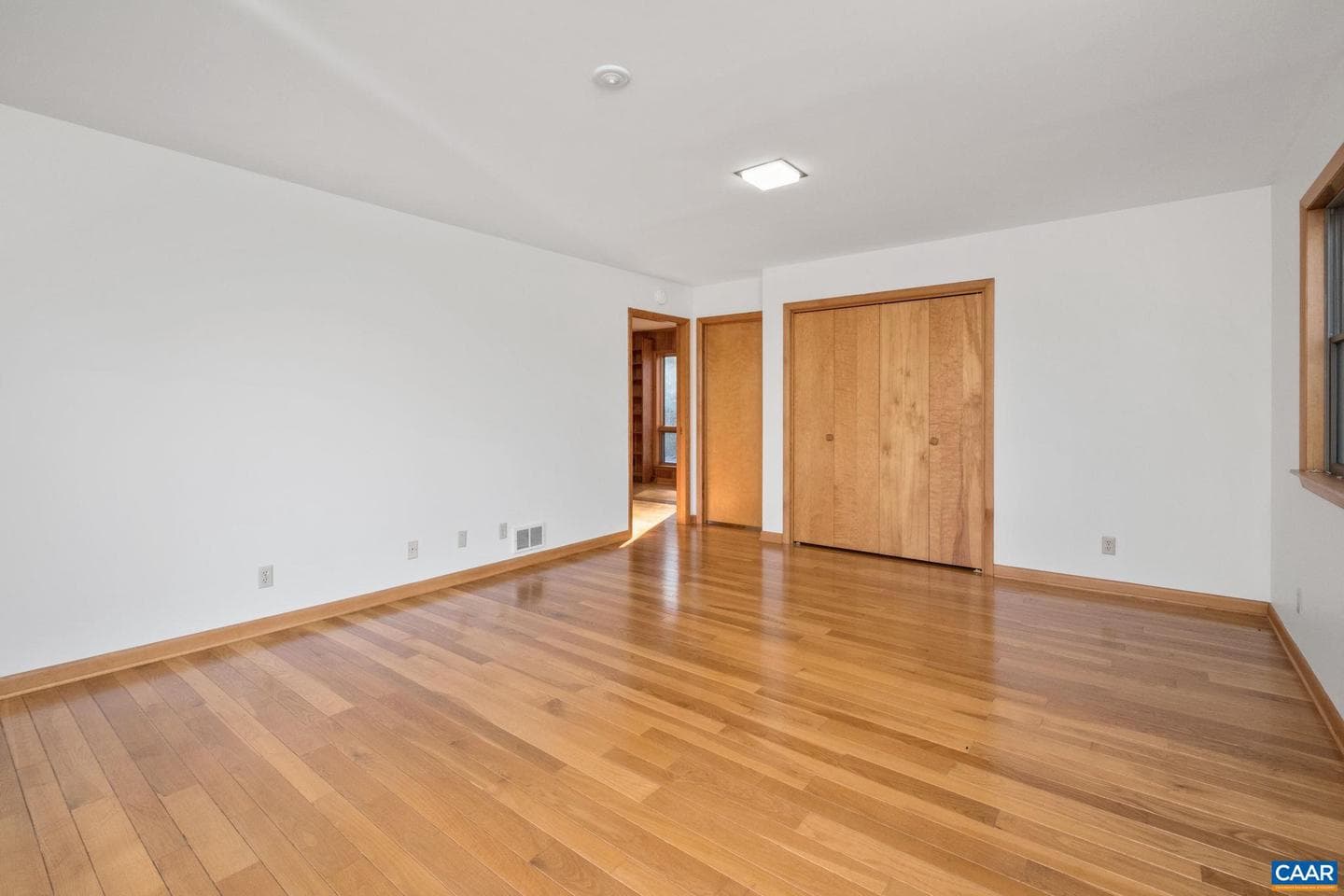 298 Courthouse Mountain Ln photo 26