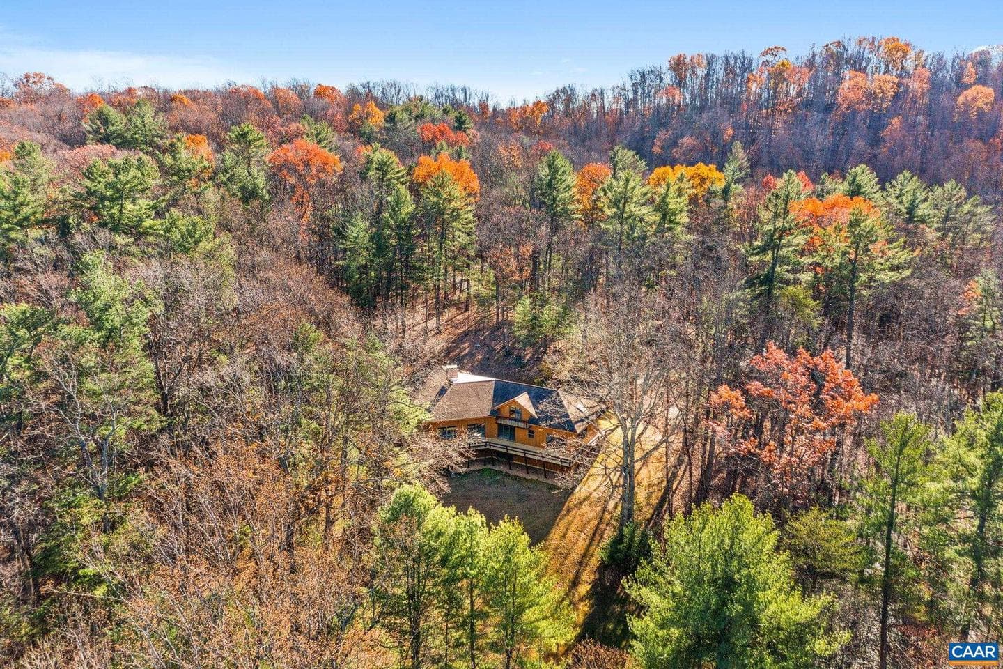 298 Courthouse Mountain Ln photo 3