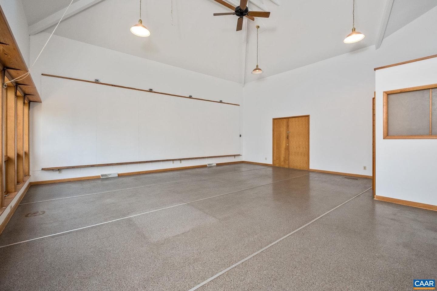 298 Courthouse Mountain Ln photo 34